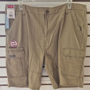 Wrangler Men's Khaki Cargo Shorts